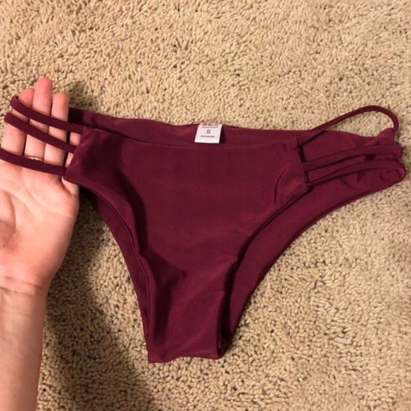 Zaful Burgundy Bikini - Picture 3 of 4
